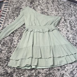 ALTR’D STATE ONE SHOULDER DRESS